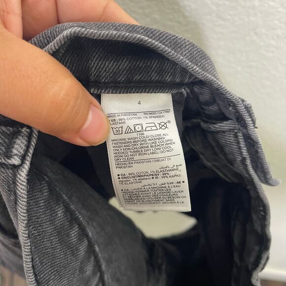 Old Navy Womens Shorts Size 4 Black Highest High Rise Ski-Hi A-Line Black Denim - Picture 4 of 10